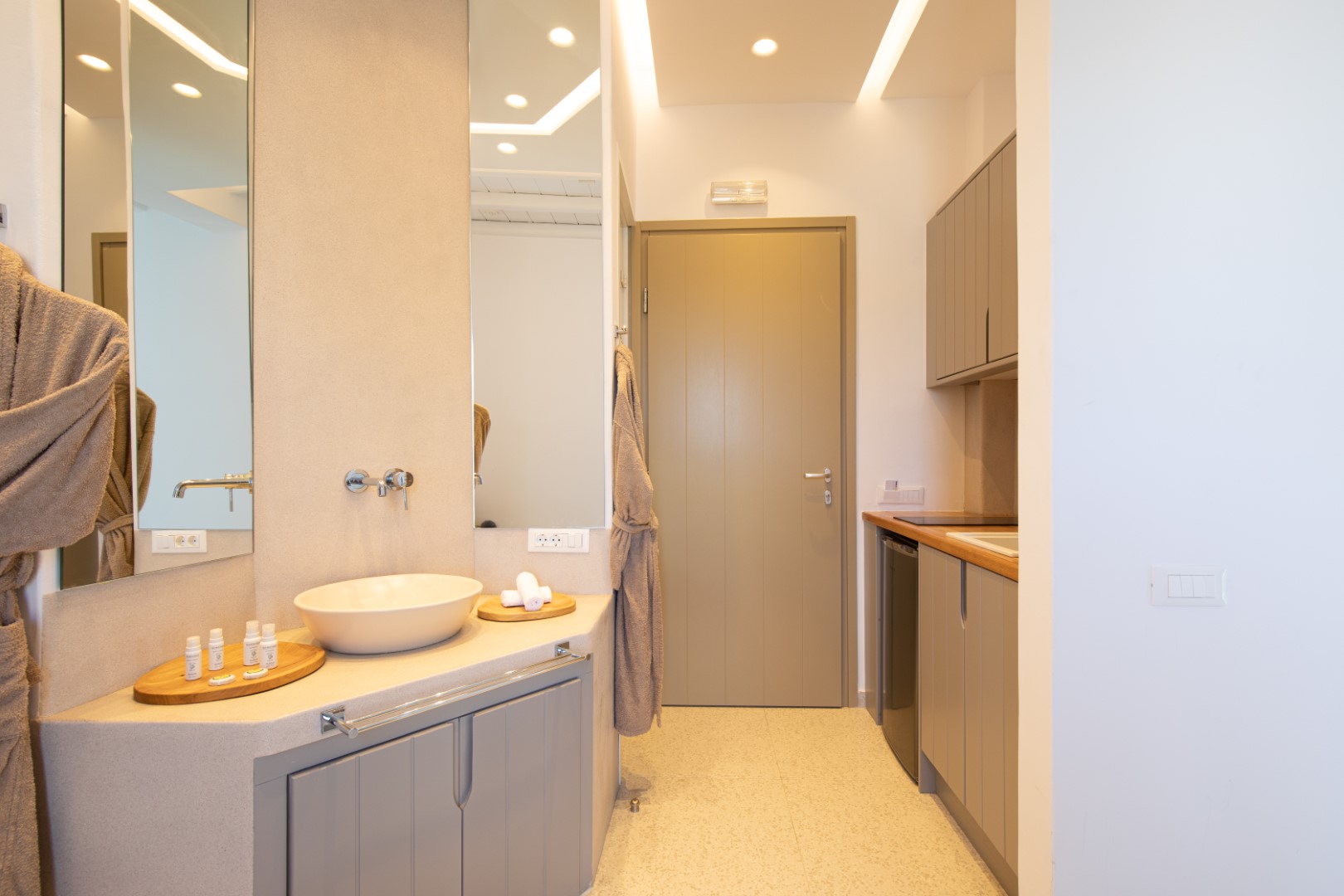 DUE MARI | DELUXE SUITE WITH SEA VIEW